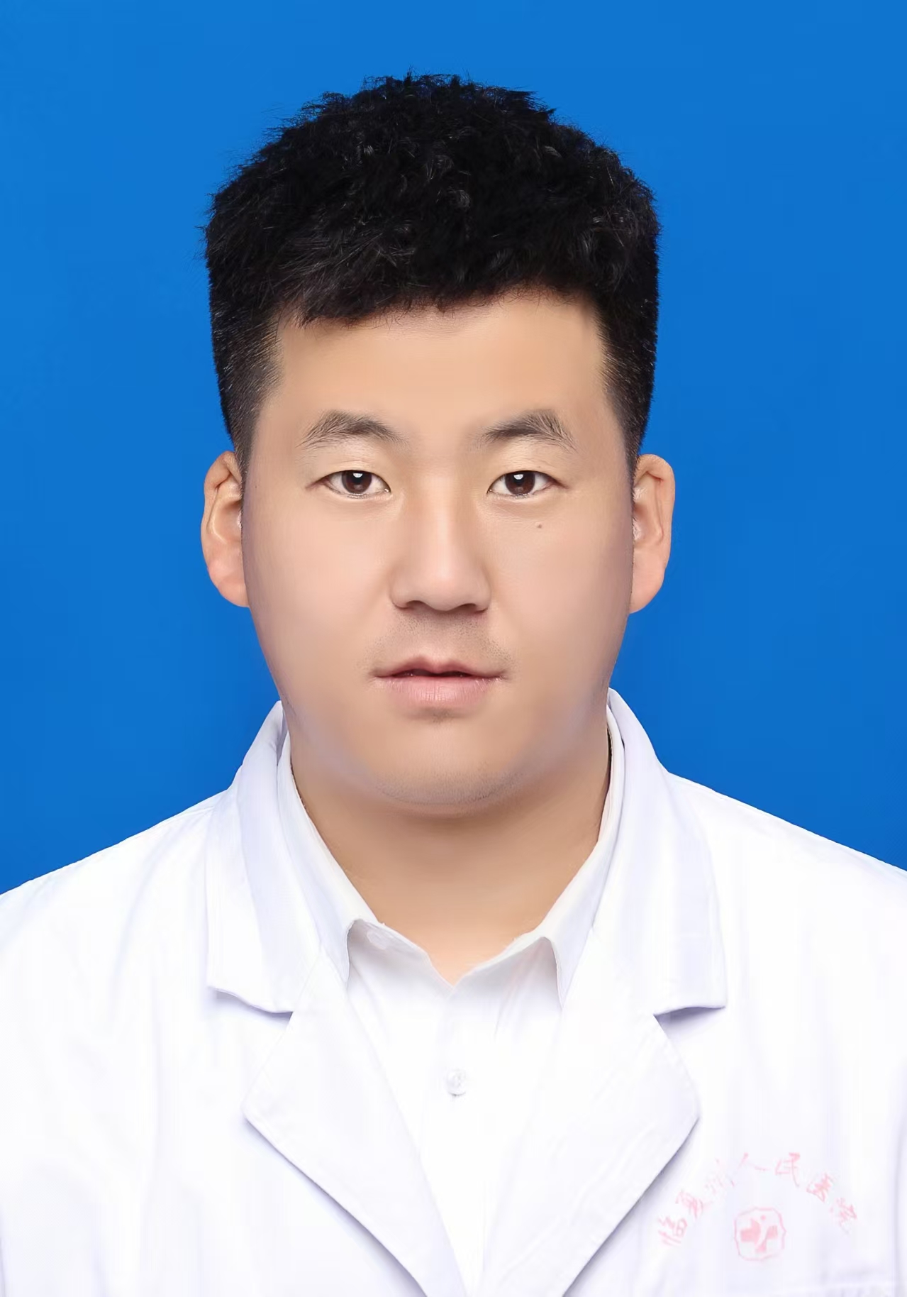 马小龙